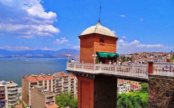 İzmir, Tarihi Asansör